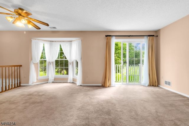 709 Dunn Cir, Bridgewater Twp., NJ 08807