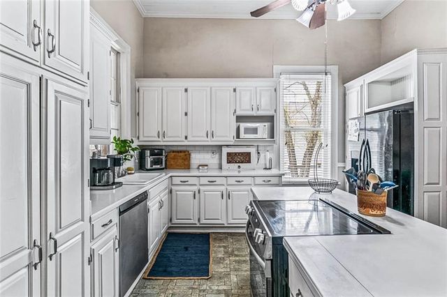 3810 2nd Ave, Mansfield, GA 30055