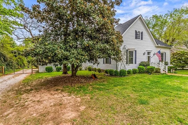3810 2nd Ave, Mansfield, GA 30055