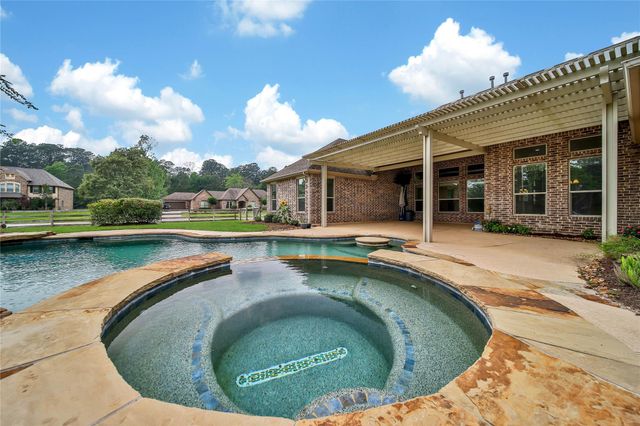 15219 Beisert Circle, Magnolia, TX 77355