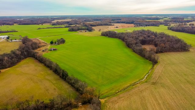 574 Port Royal Rd, Clarksville, TN 37040