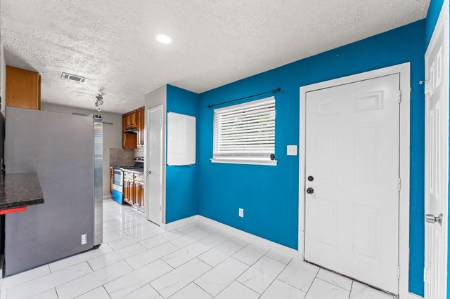 6618 Hopper Road, Houston, TX 77016