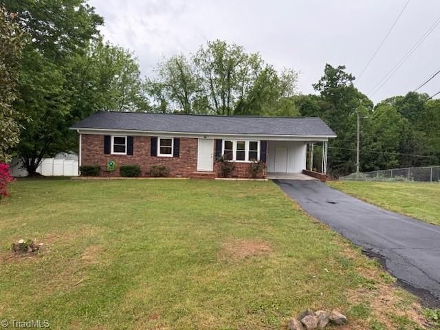 178 Lori Lane, Mount Airy, NC 27030