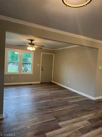 178 Lori Lane, Mount Airy, NC 27030