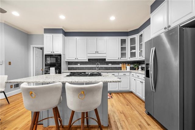 1696 Harts Run, Atlanta, GA 30341