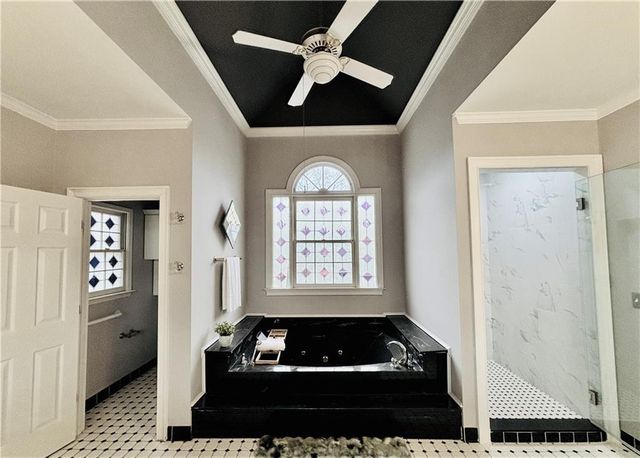 1696 Harts Run, Atlanta, GA 30341