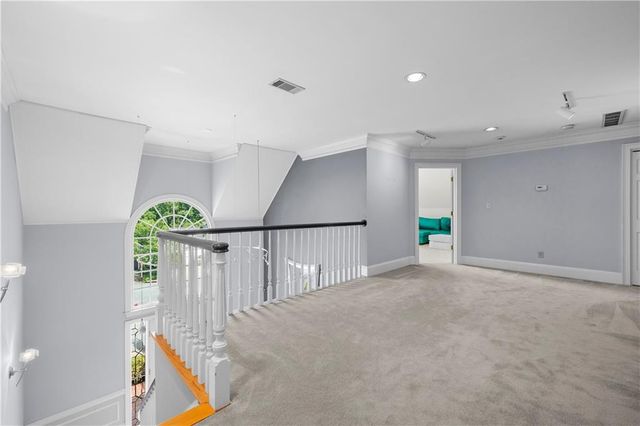 1696 Harts Run, Atlanta, GA 30341