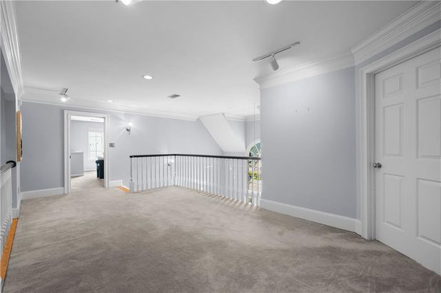 1696 Harts Run, Atlanta, GA 30341