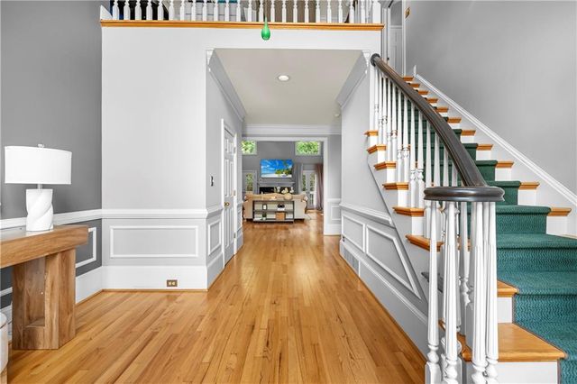 1696 Harts Run, Atlanta, GA 30341