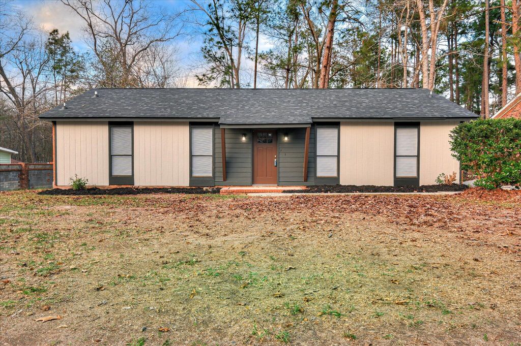 3551 Woodlake Road, Hephzibah, GA 30815