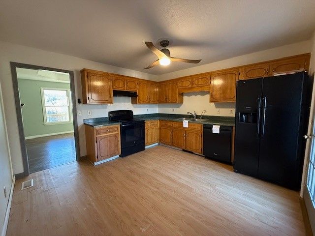 555 Anita Dr, Clarksville, TN 37042