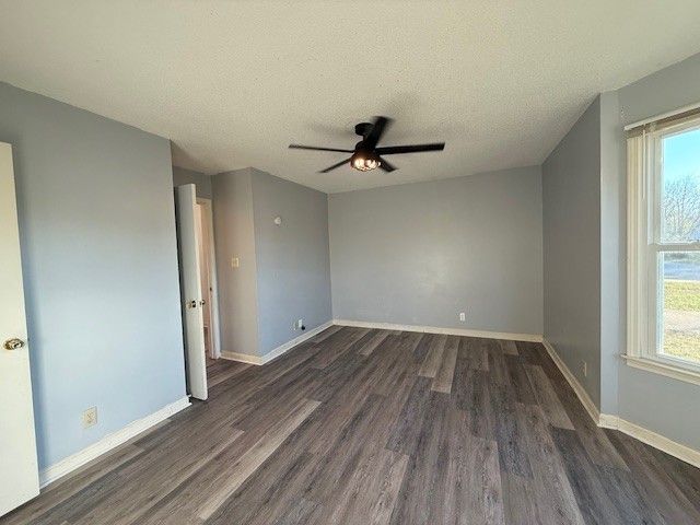 555 Anita Dr, Clarksville, TN 37042