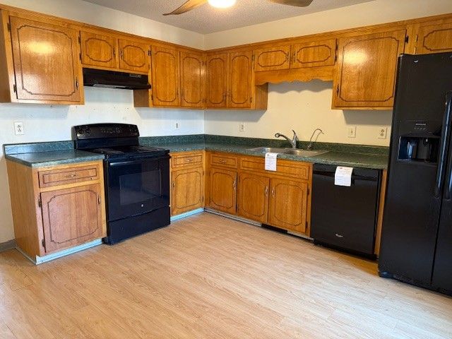 555 Anita Dr, Clarksville, TN 37042