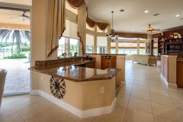 15234 SW 40th Street, Davie, FL 33331