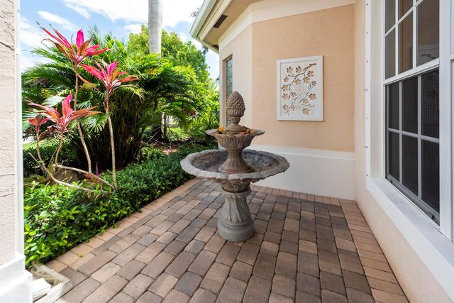 15234 SW 40th Street, Davie, FL 33331