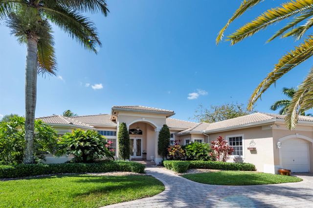 15234 SW 40th Street, Davie, FL 33331