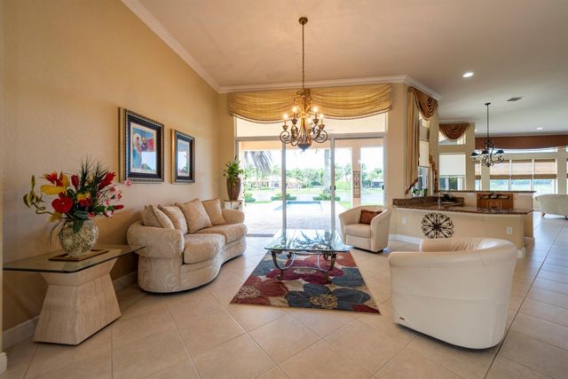 15234 SW 40th Street, Davie, FL 33331