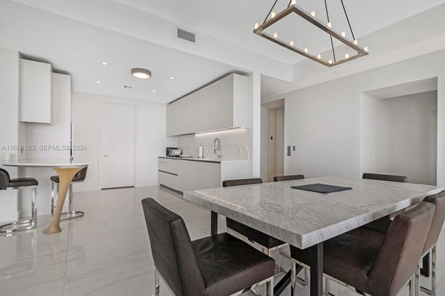 16901 Collins Avenue 1402, Sunny Isles Beach, FL 33160