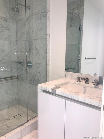16901 Collins Avenue 1402, Sunny Isles Beach, FL 33160