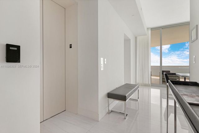 16901 Collins Avenue 1402, Sunny Isles Beach, FL 33160