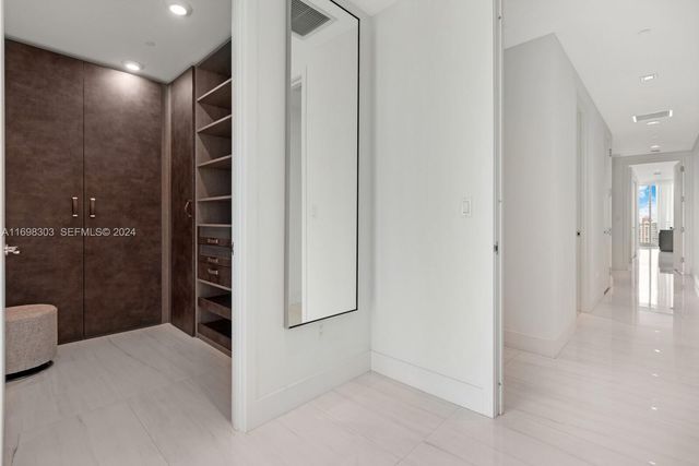 16901 Collins Avenue 1402, Sunny Isles Beach, FL 33160