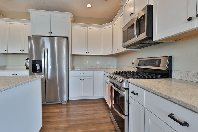 761 186th Place, Pella, IA 50219