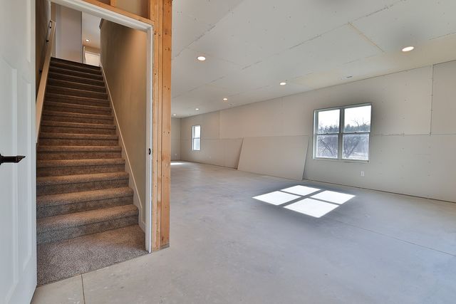 761 186th Place, Pella, IA 50219