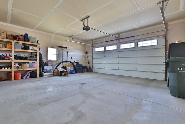 761 186th Place, Pella, IA 50219