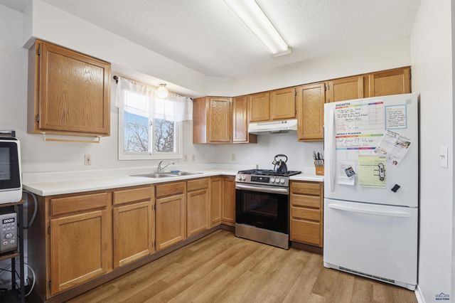 8047 HAAS LN, Black Hawk, SD 57718