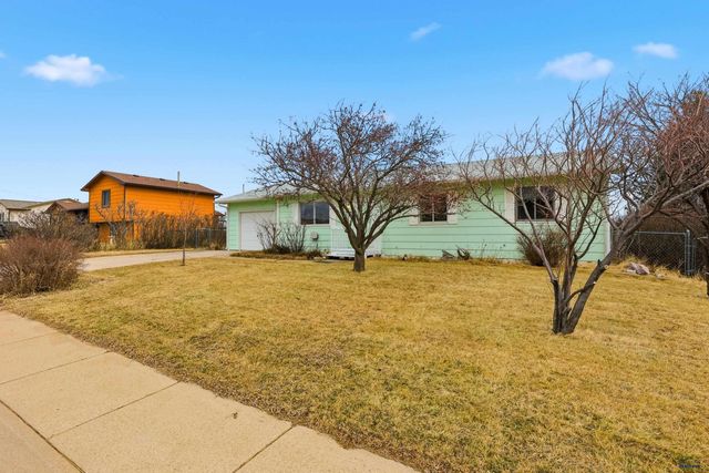 8047 HAAS LN, Black Hawk, SD 57718