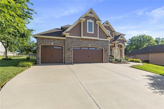 12824 Sewell Avenue, Kansas City, KS 66109