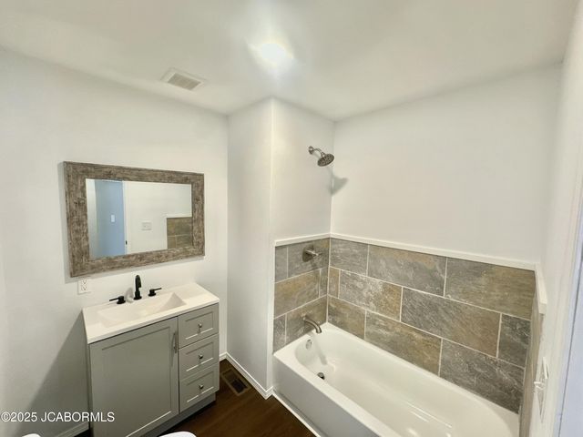 505 RYAN AVENUE, California, MO 65018