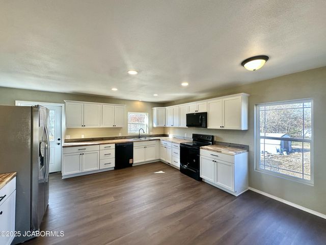 505 RYAN AVENUE, California, MO 65018