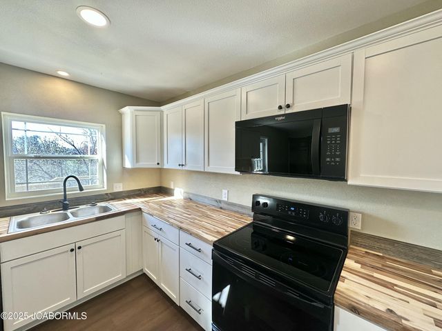 505 RYAN AVENUE, California, MO 65018