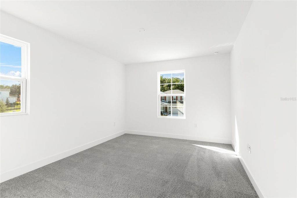 Image 15 of property listing at 740 WEKIVA RIDGE DRIVE, Mount Dora, FL 32757