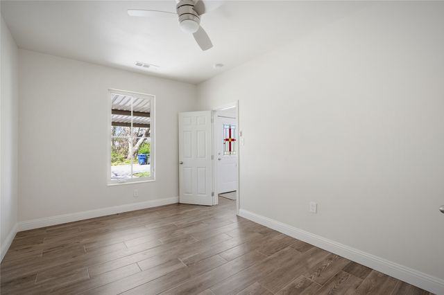 1905 S Walnut Street, Sherman, TX 75090