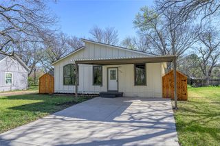 1905 S Walnut Street, Sherman, TX 75090