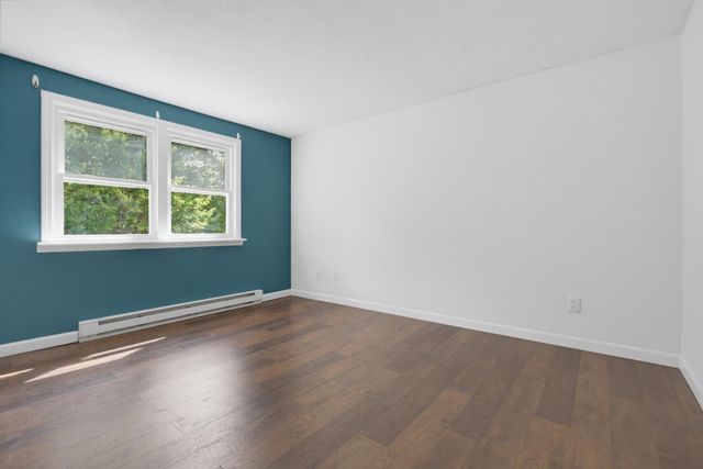 172 Morse Road, Manchester, NH 03104