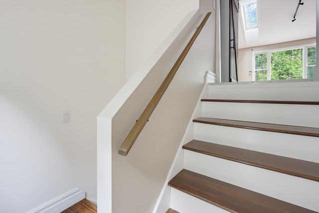 172 Morse Road, Manchester, NH 03104