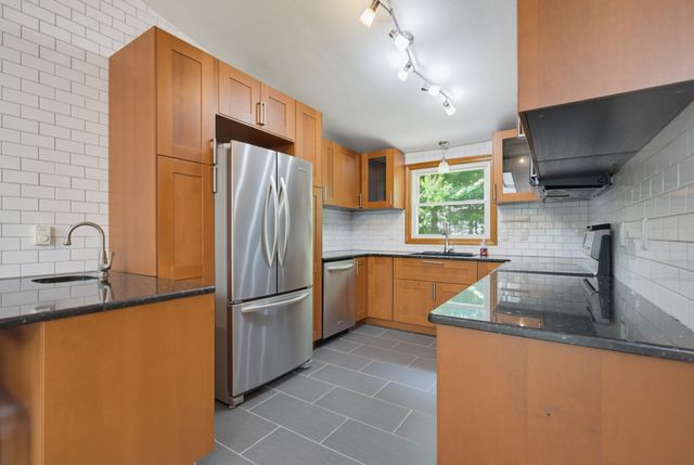 172 Morse Road, Manchester, NH 03104