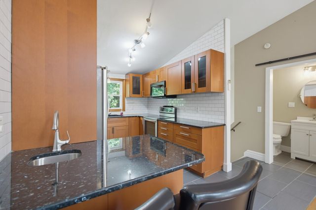 172 Morse Road, Manchester, NH 03104
