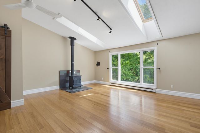 172 Morse Road, Manchester, NH 03104