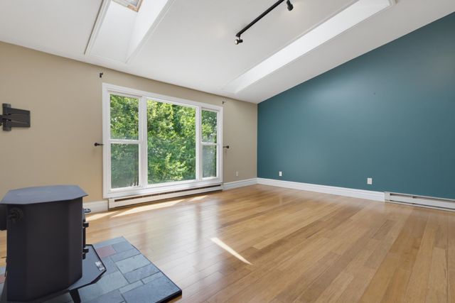 172 Morse Road, Manchester, NH 03104