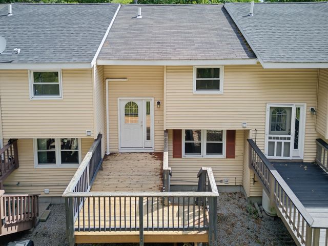 172 Morse Road, Manchester, NH 03104