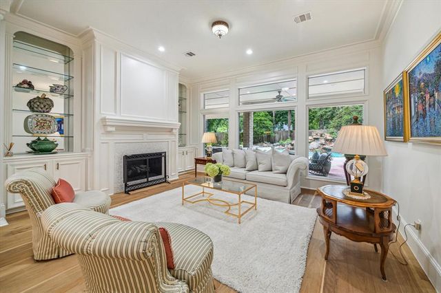 6010 Charming Creek Court, Kingwood, TX 77345