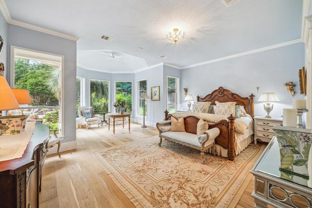 6010 Charming Creek Court, Kingwood, TX 77345