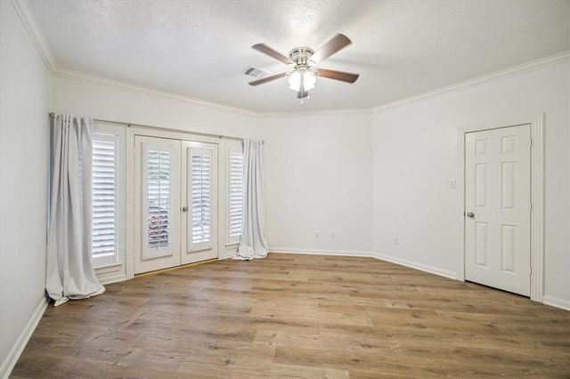 6010 Charming Creek Court, Kingwood, TX 77345