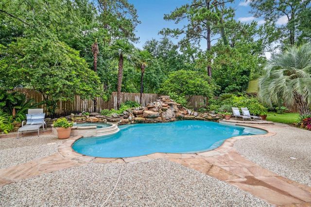 6010 Charming Creek Court, Kingwood, TX 77345