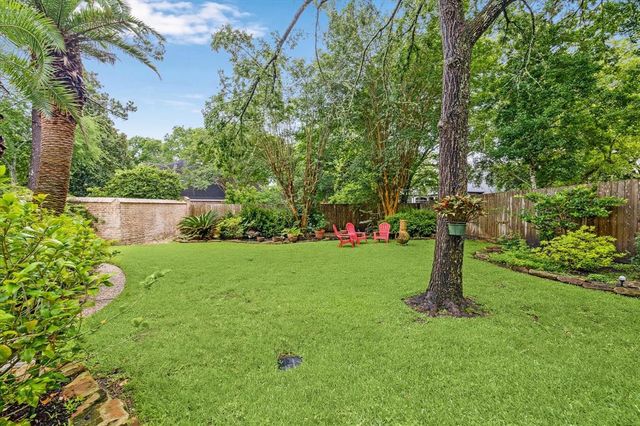 6010 Charming Creek Court, Kingwood, TX 77345