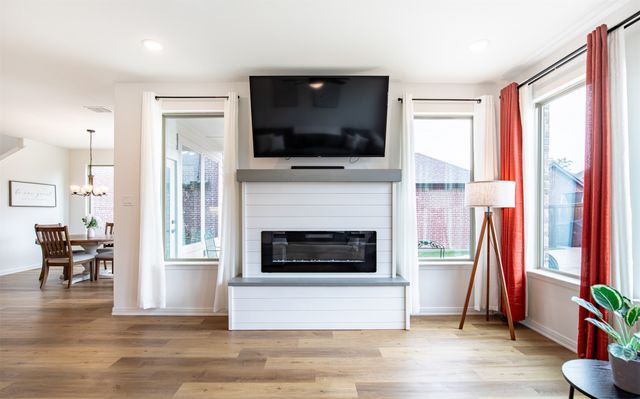 1917 Temple, Van Alstyne, TX 75495